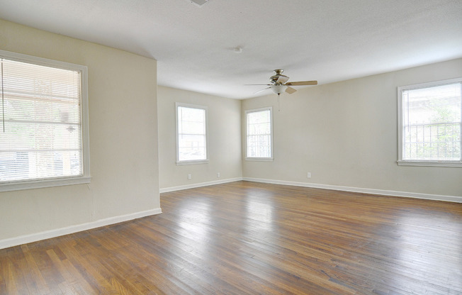 3 beds, 1 bath, $1,750