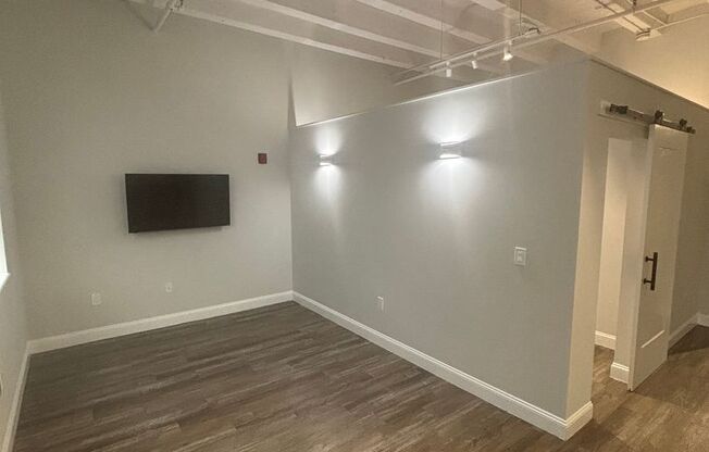 1 bed, 1 bath, 653 sqft, $2,125, Unit 205A