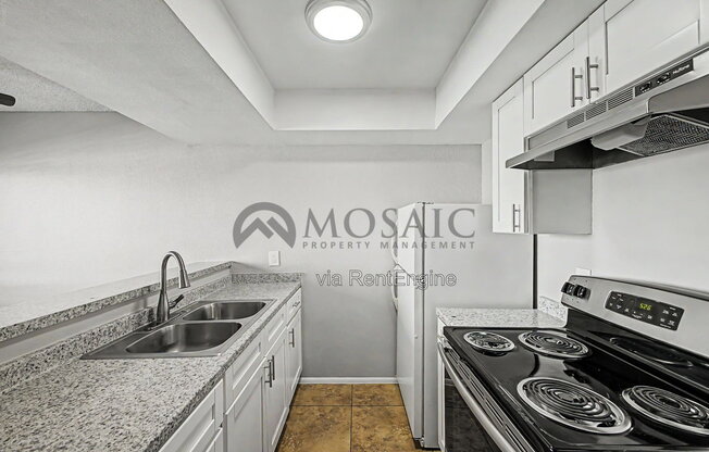 1 bed, 1 bath, $699, Unit 107