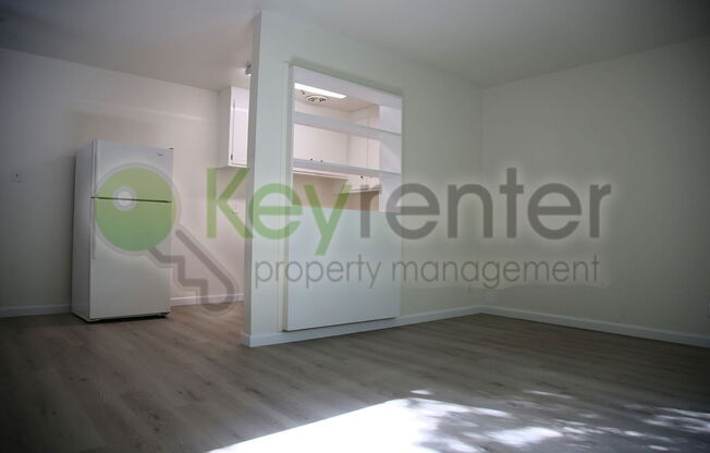 1 bed, 1 bath, 675 sqft, $1,300, Unit 205