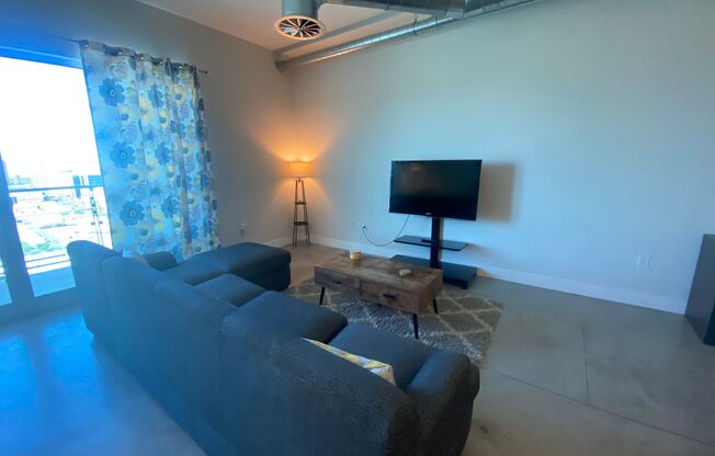 Studio, 1 bath, $2,200, Unit 1212
