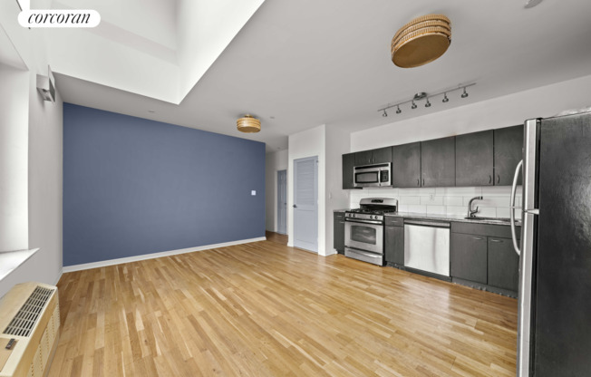 715 FLUSHING AVE