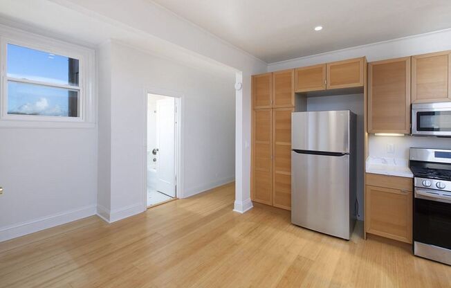 334 Noe Street (929r)