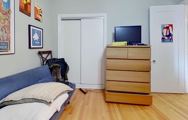 1 bed, 1 bath, 500 sqft, $2,100, Unit 409