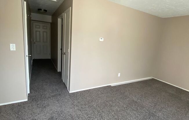 1 bed, 1 bath, 673 sqft, $1,009, Unit 12727S