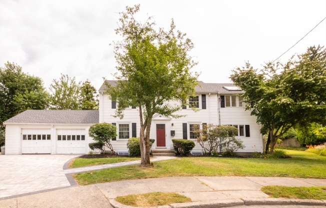 30 ITHACA CIR