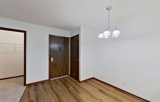 1 bed, 1 bath, $1,208, Unit 22