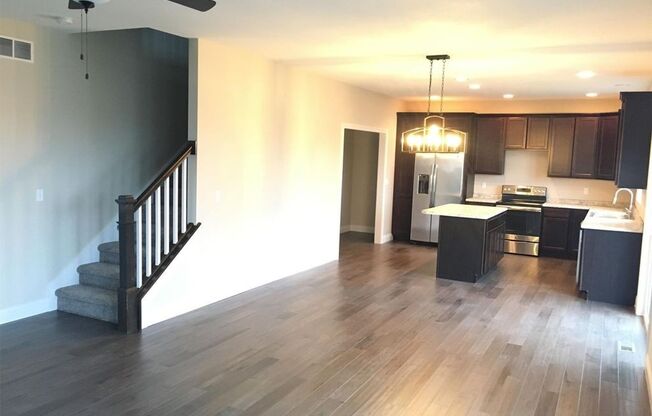 1206 S. Roberto Rd.