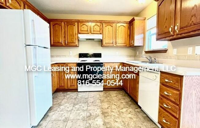 503 509 N FOXRIDGE DR