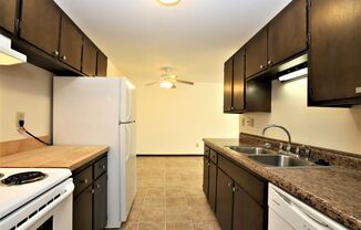 2 beds, 1 bath, 1,000 sqft, $1,505, Unit 108