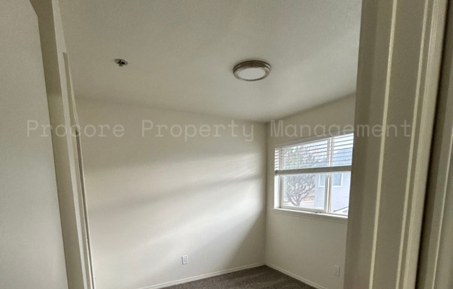 2 beds, 1.5 baths, 1,100 sqft, $1,195, Unit Unit 28