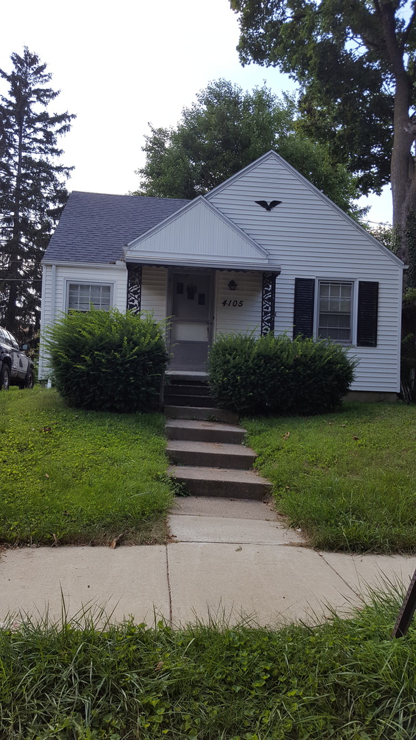 nice 2 bedroom house ready for move in ASAP.