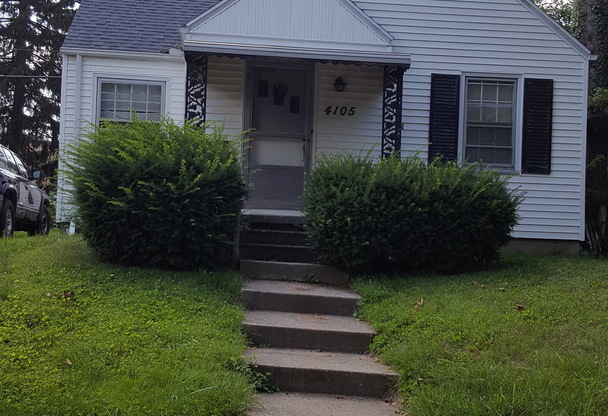 nice 2 bedroom house ready for move in ASAP.