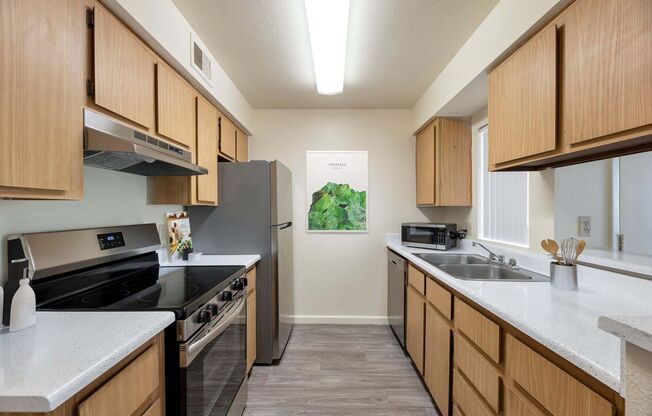 1 bed, 1 bath, 618 sqft, $949, Unit 214