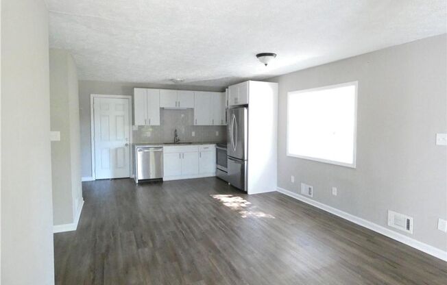 2 Bed/1 bath single family home in Forsyth County