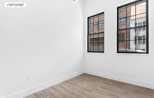 11 OLIVE ST