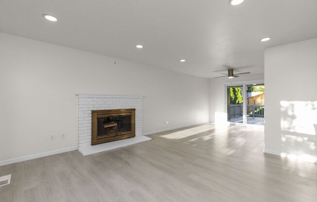 Cozy 4 bed house in Bothell