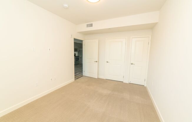 1 bed, 1 bath, 640 sqft, $1,995, Unit 306