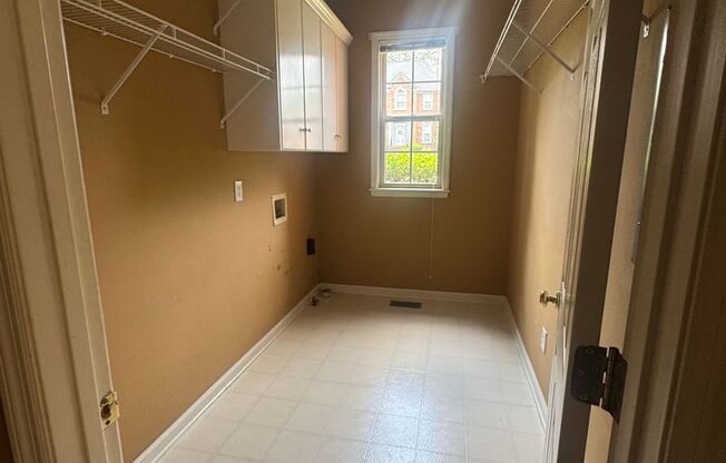 Beautiful Home in Bakers Ferry