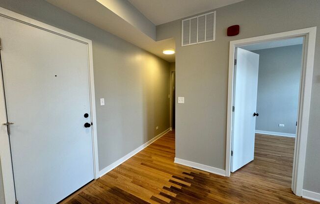1 bed, 1 bath, $1,615, Unit 304