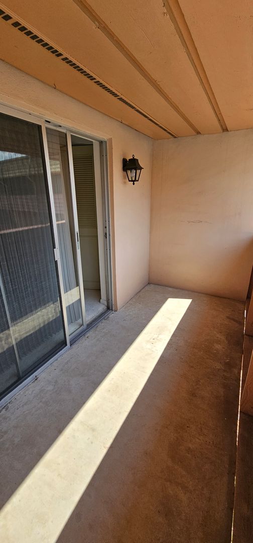 Titusville Townhouse Including Water and pool