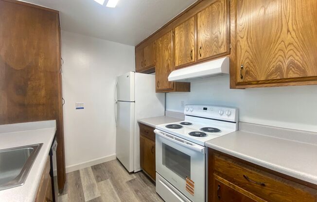 Spacious 1-bedroom home in Fremont! - Grimmer Neighborhood