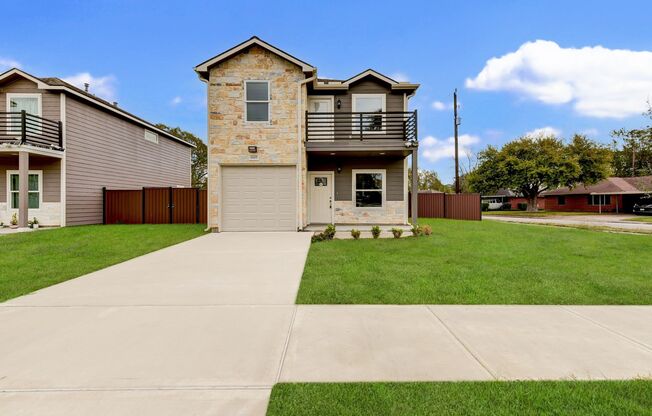 Move-In Ready Gem – 3 Bedrooms, 2.5 Bathrooms, and Modern Upgrades!