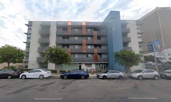 540 S NORMANDIE AVE
