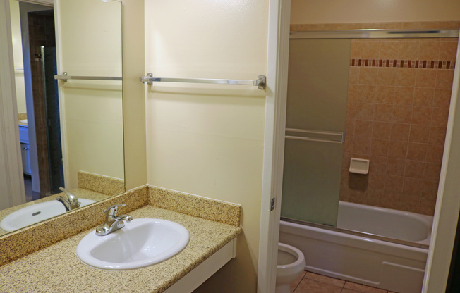 3 beds, 1.5 baths, 1,145 sqft, $1,895