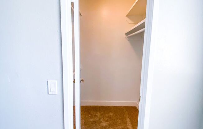 1 bed, 1 bath, 436 sqft, $2,195, Unit 24