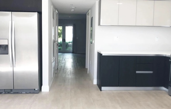 60 S Vinedo Ave Apt 304