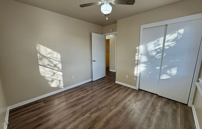 3 beds, 1 bath, $1,025