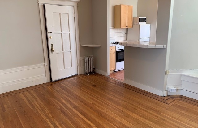 Great location!  Just one block from the Top of Nob Hill!