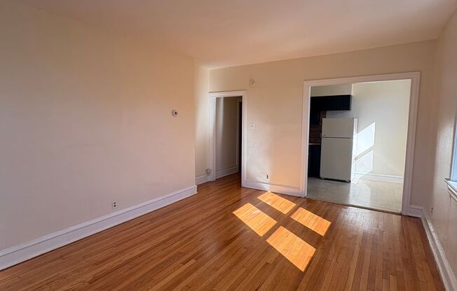 1 bed, 1 bath, 530 sqft, $1,195, Unit 405