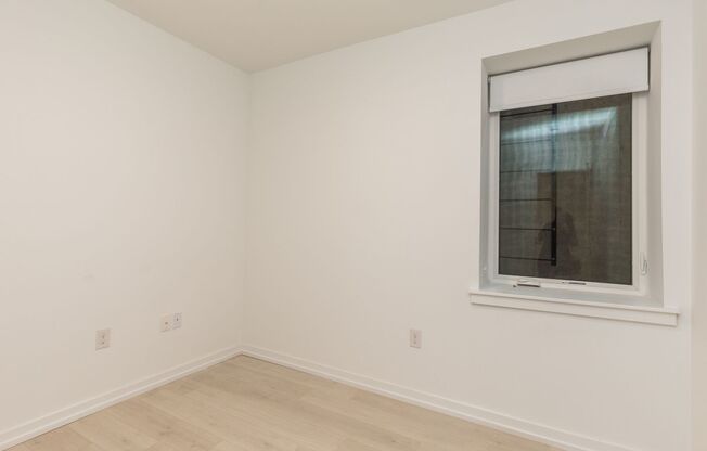 2 beds, 1 bath, 830 sqft, $1,595, Unit 1247 - A