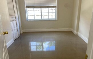 2473 SW 25 TER