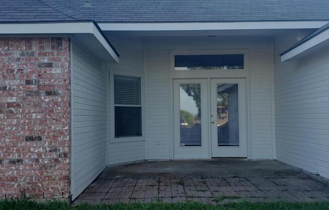 924 HILLRISE DR