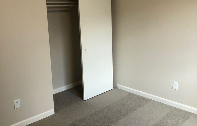 Birchwood Lane Apts