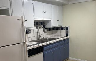 1 bed, 1.5 baths, $2,150, Unit Unit 104