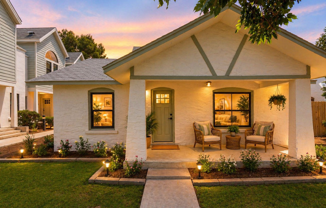 8th Place Townhomes