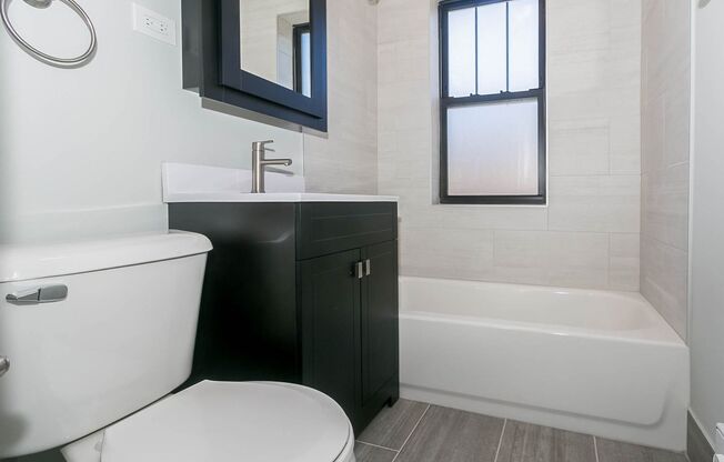 1 bed, 1 bath, 460 sqft, $2,100, Unit 1946-3O
