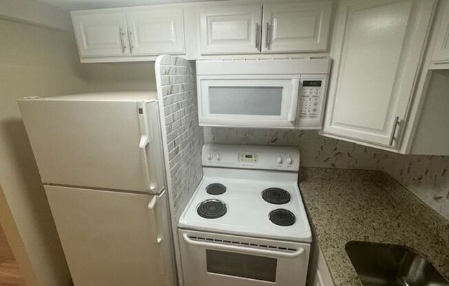 1 bed, 1 bath, 600 sqft, $1,700, Unit 1A