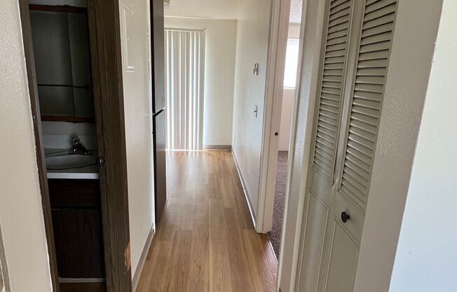 1551 High Street
