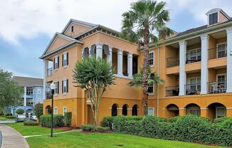 Spacious 2 bed 2 bath condo, split floorplan on the 3rd floor! Gated community at Mosaic at Millenia