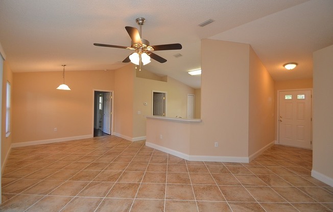 5 RICHFIELD LN