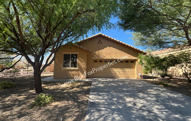 12661 N GREENBERRY DR