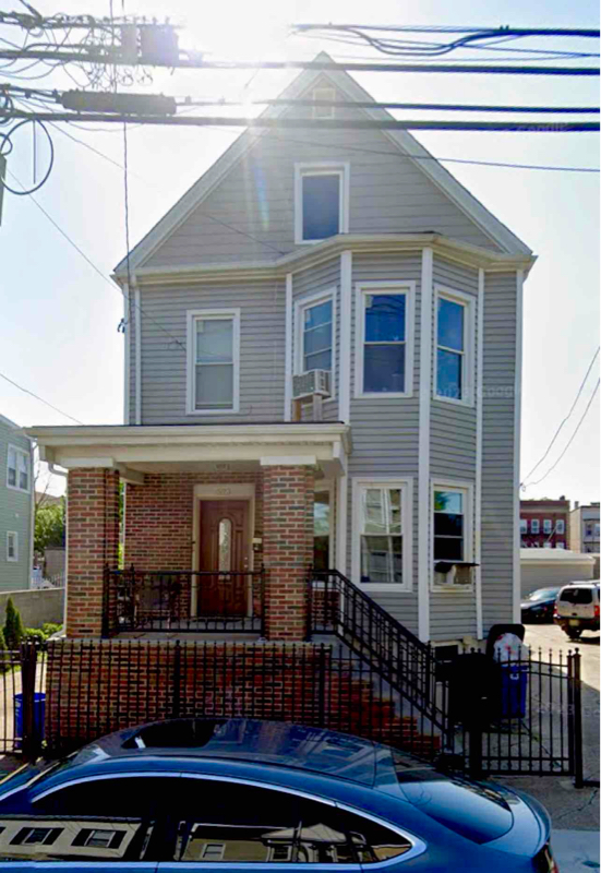523 N 5 St.