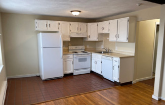 1 bed, 1 bath, 700 sqft, $1,950, Unit 3