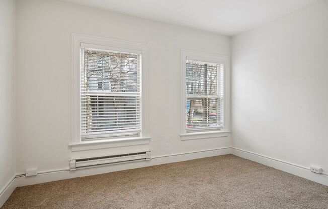 1 bed, 1 bath, 550 sqft, $2,100