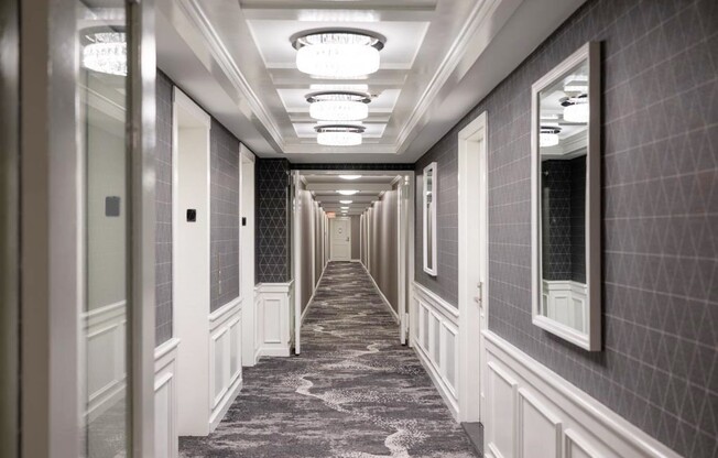 1 bed, 1 bath, 740 sqft, $3,400, Unit 10R